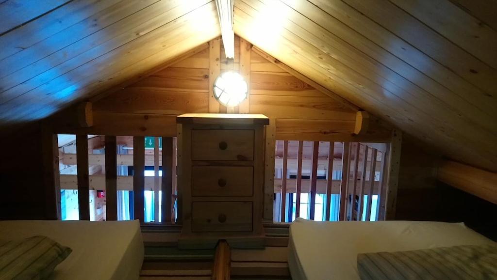 'Monktonmead Lodge' In Secluded Setting, With Private Indoor Pool. Ryde  Luaran gambar